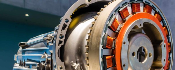 Elektrische Antriebe für Maschinenbau- und Fahrzeugbauingenieure