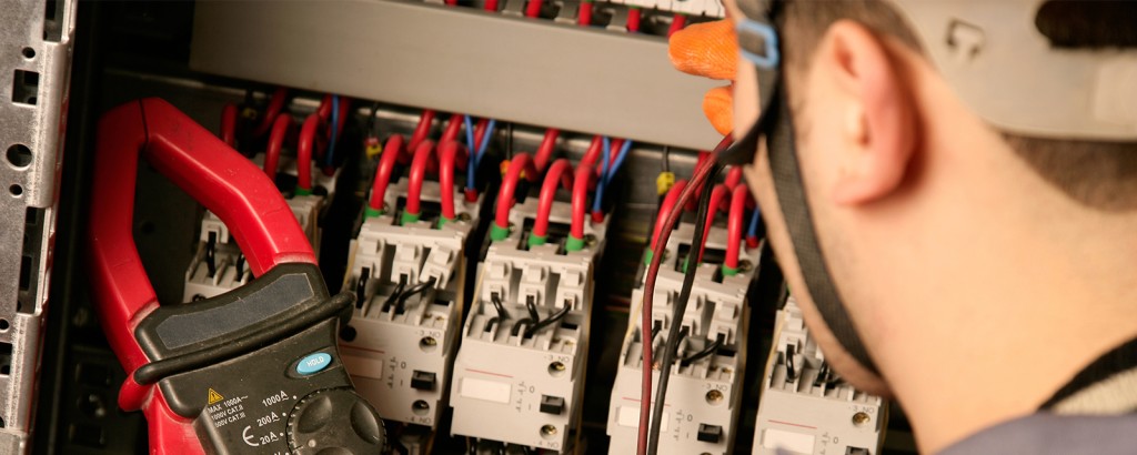 Erst- und Wiederholungsprüfung elektrischer Anlagen (Messpraktikum)