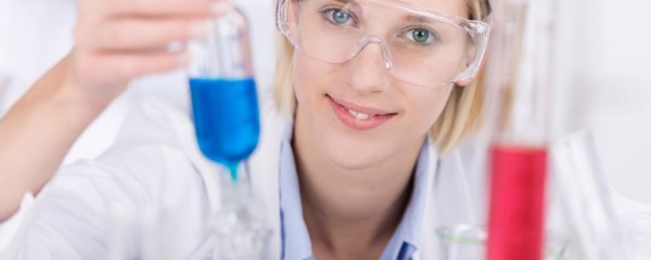 Gefahrstoffe – Sicheres Arbeiten in Laboratorien (TRGS-526)