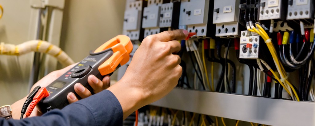 Instandhaltung von elektrischen Anlagen in Gebäuden