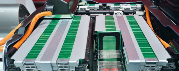 Lithium-Ionen-Batterien für die Elektromobilität – von der Zelle zur Anwendung