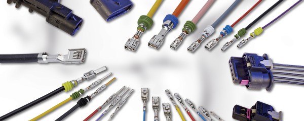 Steckverbinder im Auto