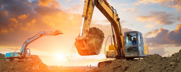 Ausbilder und Einsatzleiter von Erdbaumaschinenführern aller Bauarten