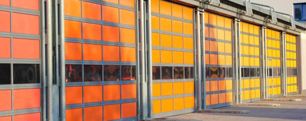 Zur Prüfung befähigte Person von Fenstern, Türen und Toren