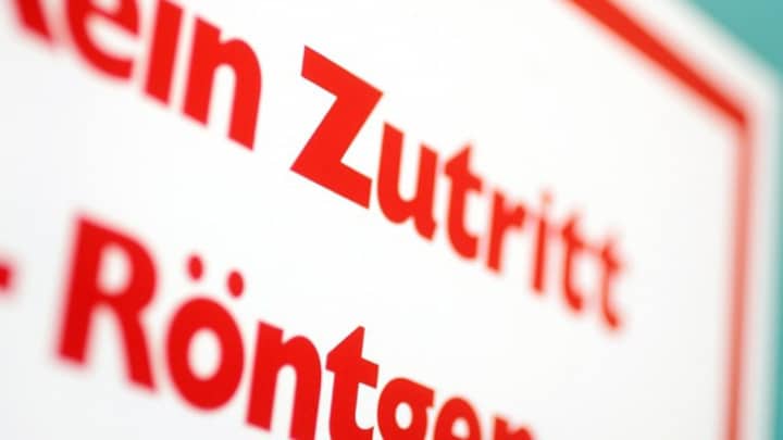 Technik Roentgen Aktualisierung R1 R8 | 3